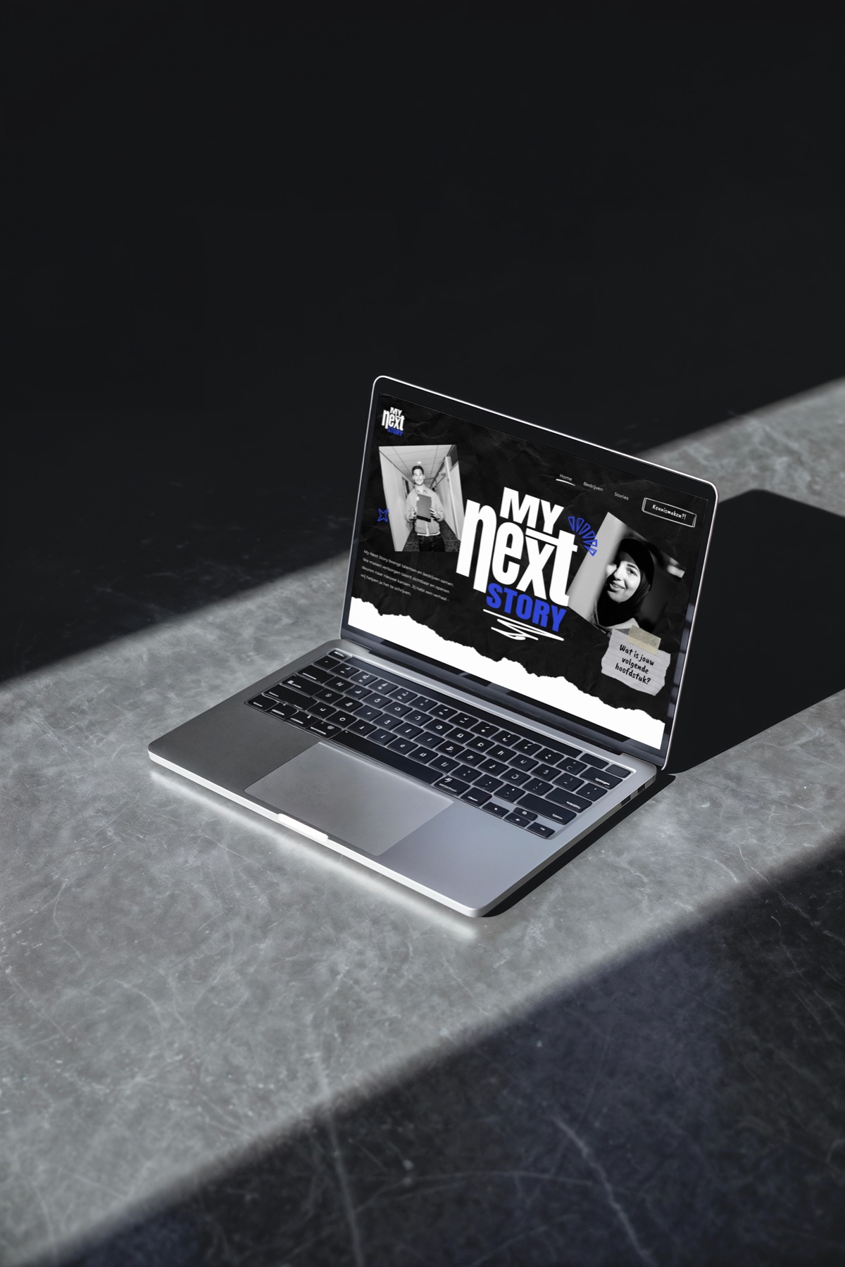 De website van My Next Story op een laptop